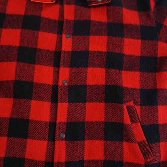 Red and Black Checkered Men's Shirt Jacket - Picture 6 of 15